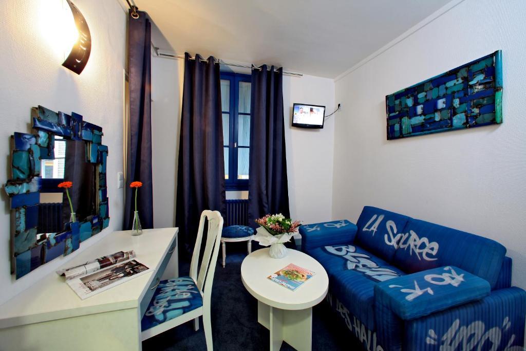 Hotel Le Coin Des Halles Каор Номер фото
